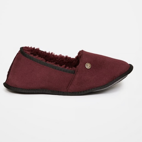 Celtic & Co. Sheepskin Venetian Slippers - Picture 2 of 9